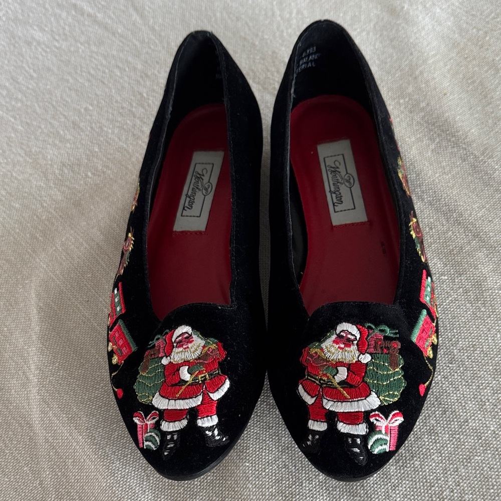 Worthington Black Velvet Santa Embroidered Flats